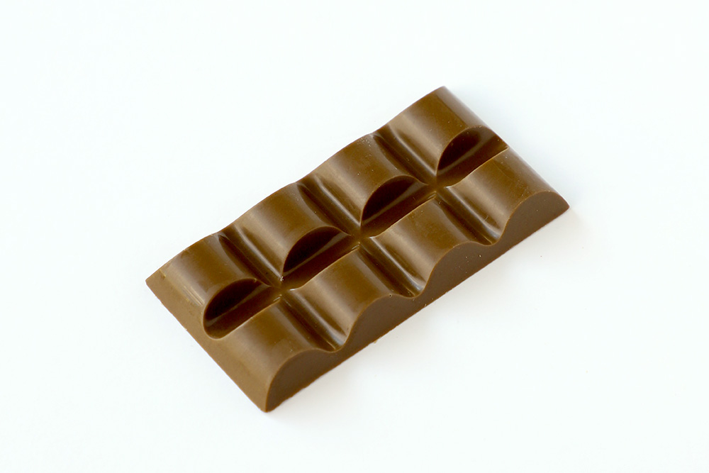 MAKE mumokuteki chocolat 板チョコ ほうじ茶 (ホワイトチョコベース)